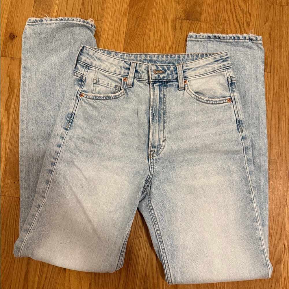 H&M Straight Jeans Size 4
